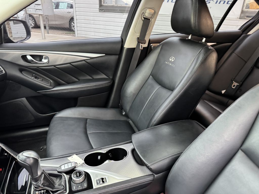2014 INFINITI Q50 Image 13