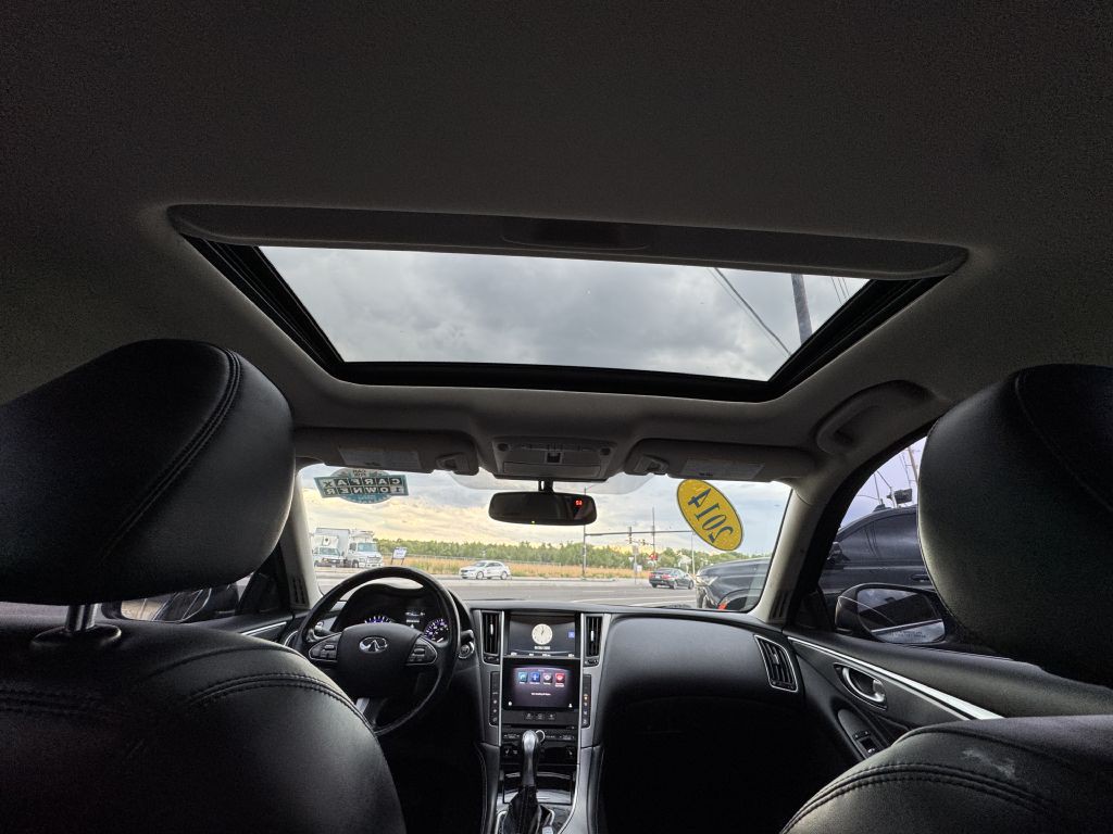 2014 INFINITI Q50 Image 22