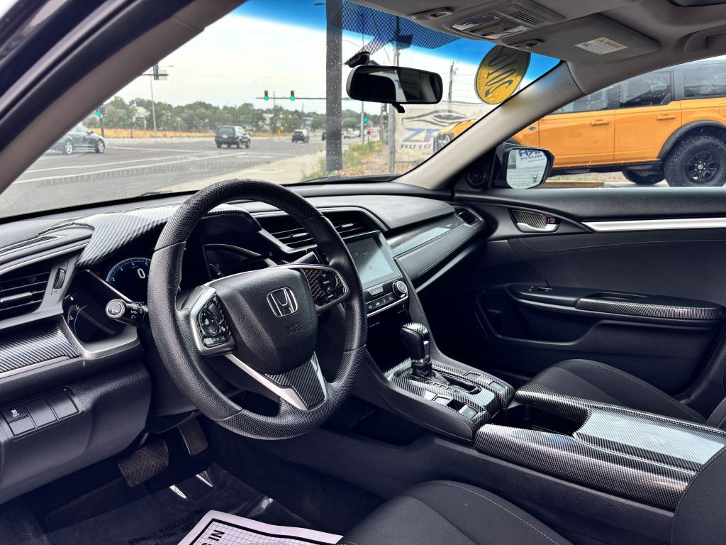 2016 Honda Civic Image 11