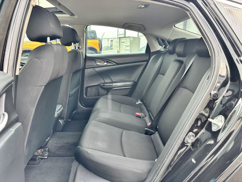 2016 Honda Civic Image 17