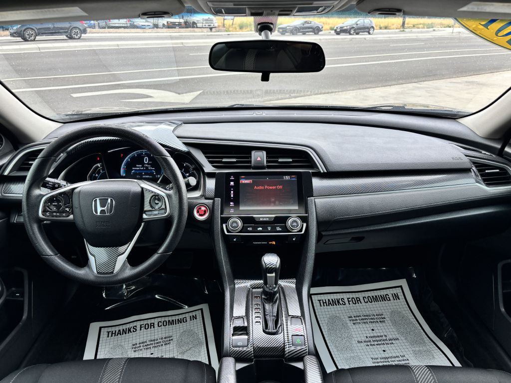 2016 Honda Civic Image 18