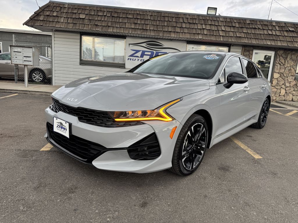 2024 Kia K5 Image 3