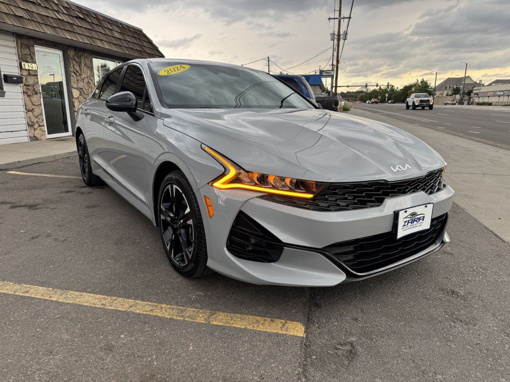 2024 Kia K5 Image 9
