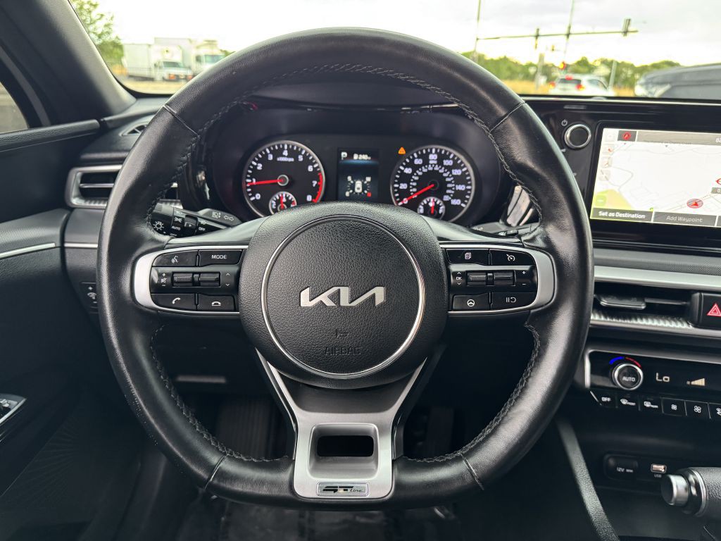 2024 Kia K5 Image 21