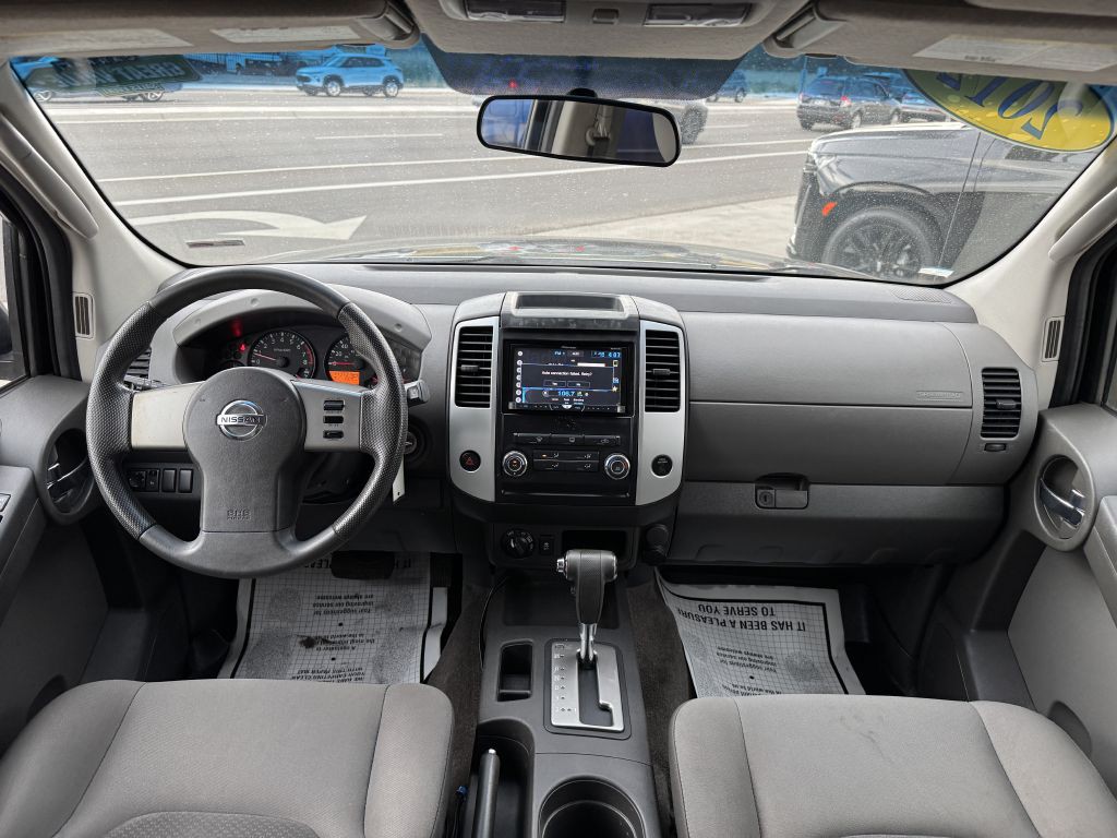 2012 Nissan Xterra Image 17