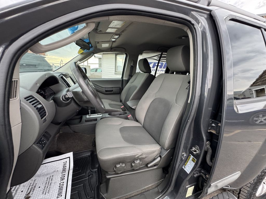 2012 Nissan Xterra Image 24