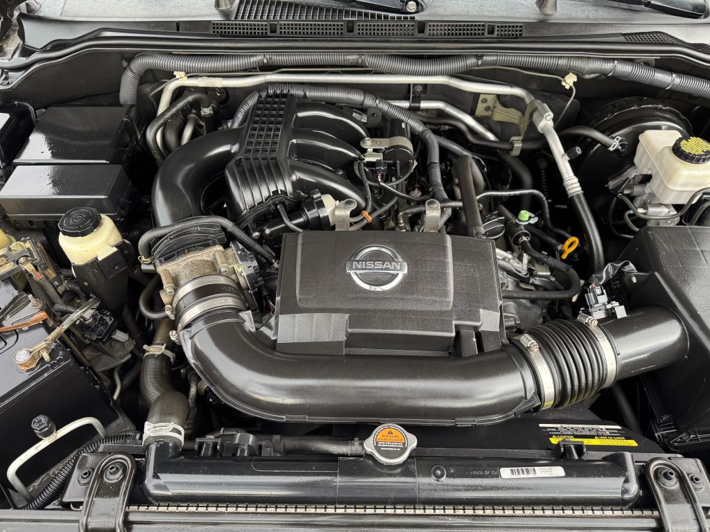 2012 Nissan Xterra Image 25