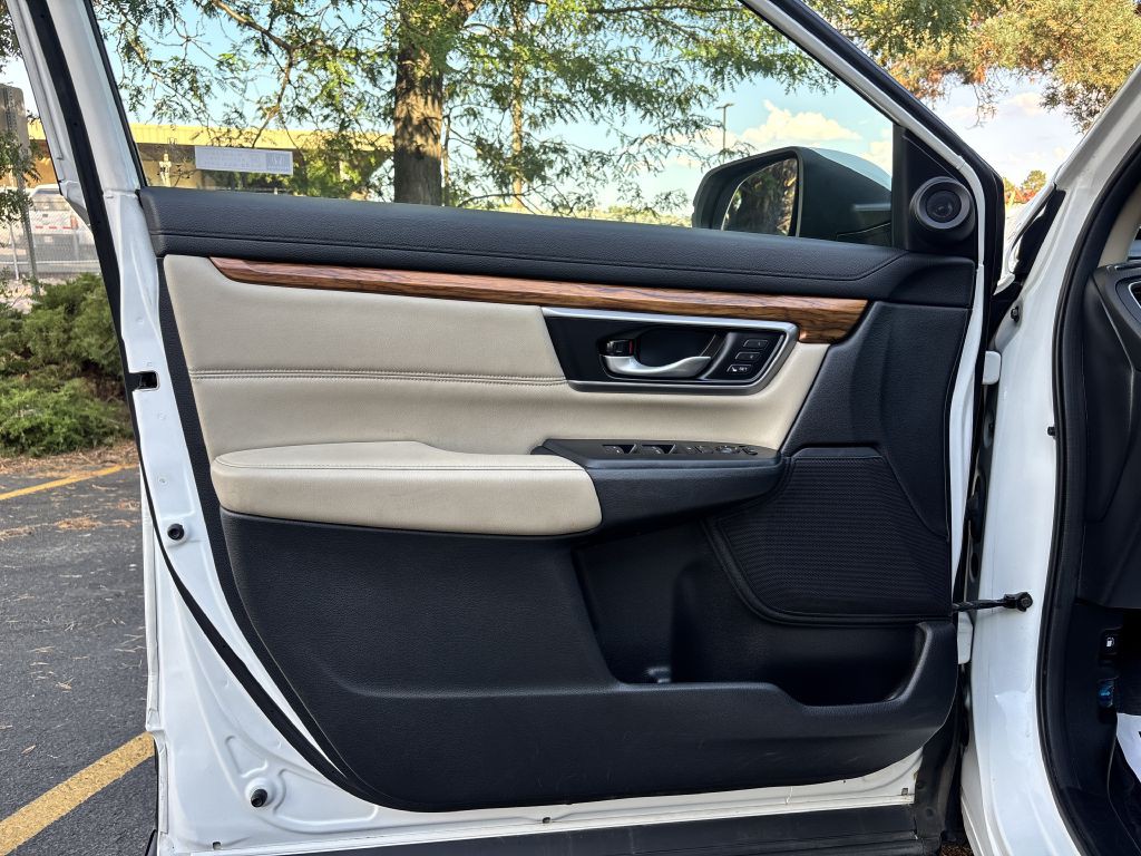 2018 Honda CR-V Image 16