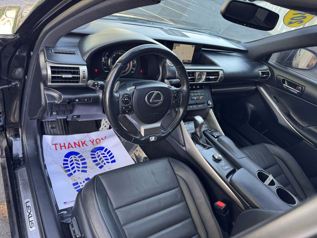 2015 Lexus IS 350 Image 15