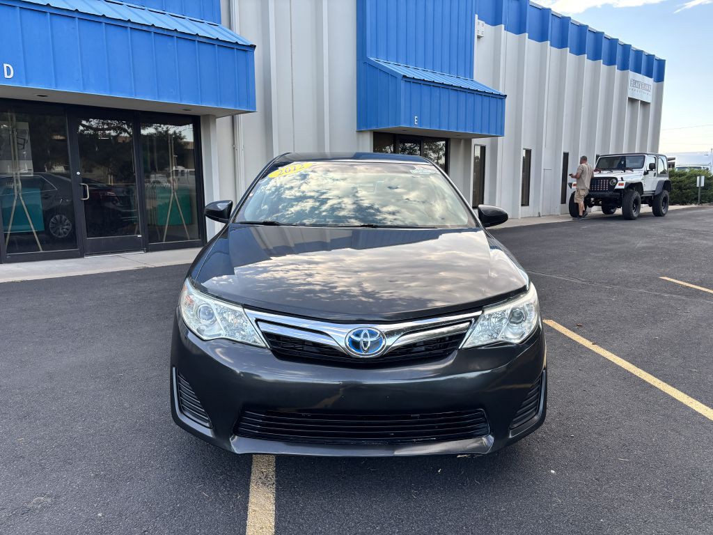 2012 Toyota Camry Image 2