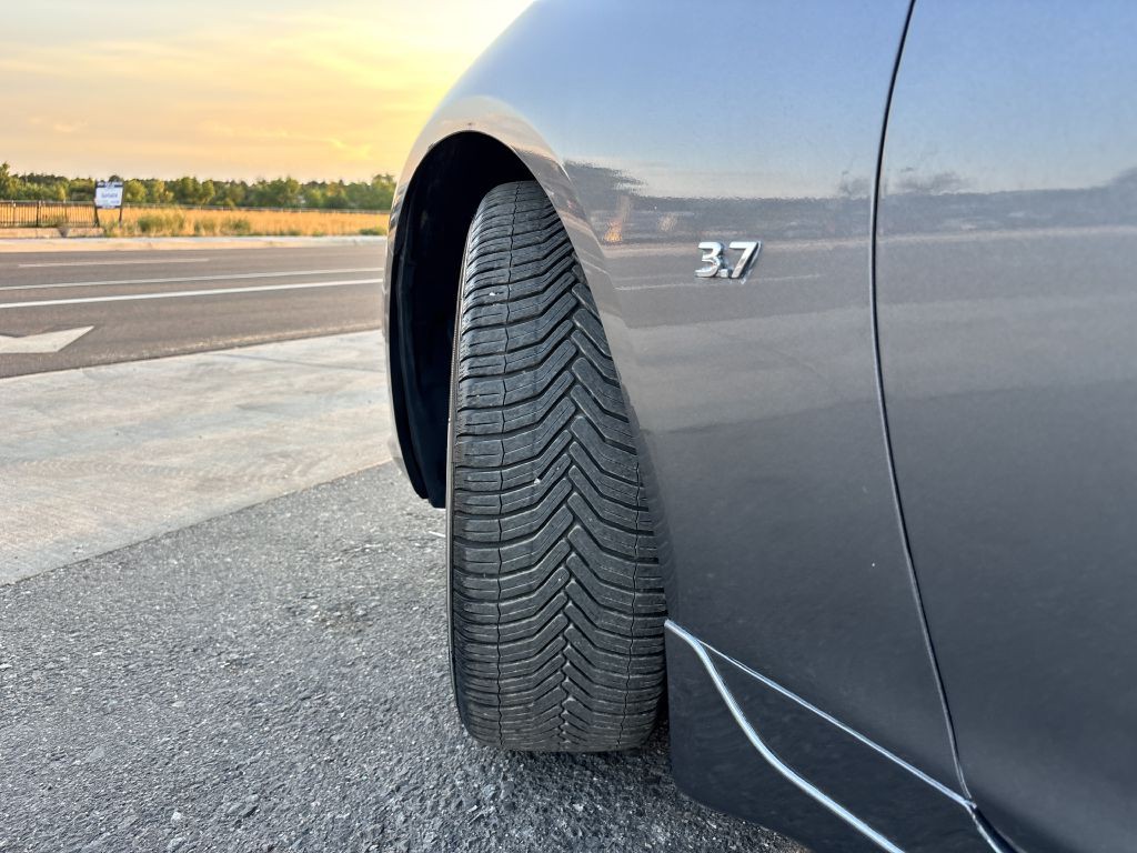 2015 INFINITI Q50 Image 29