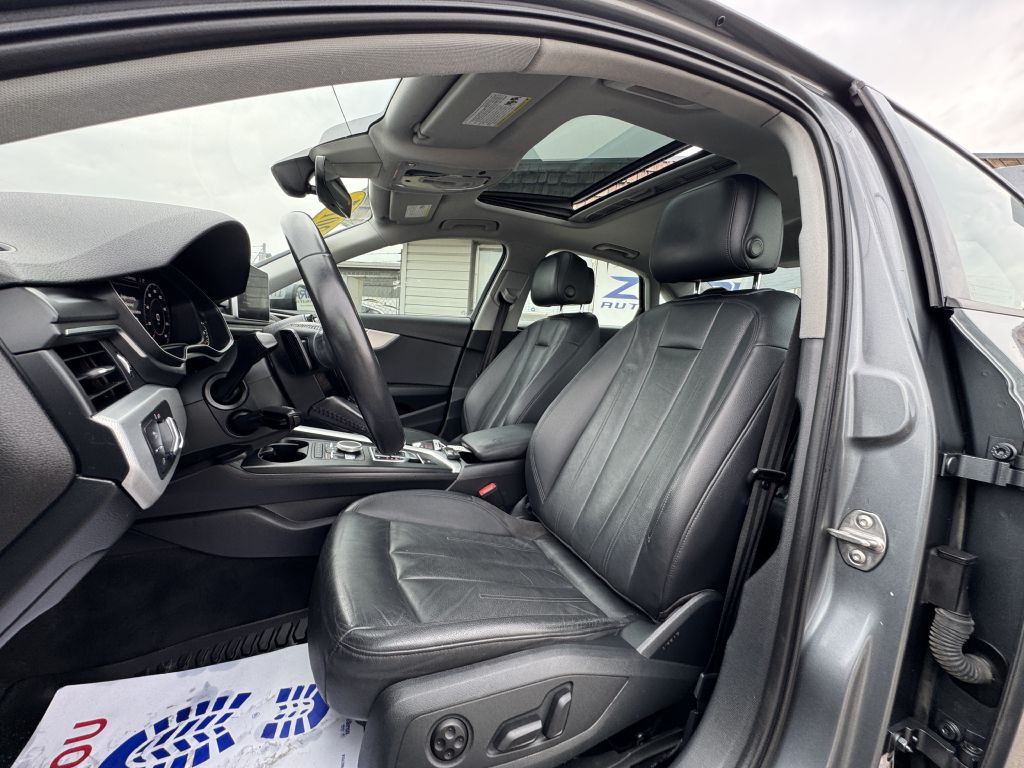 2017 Audi A4 Image 28