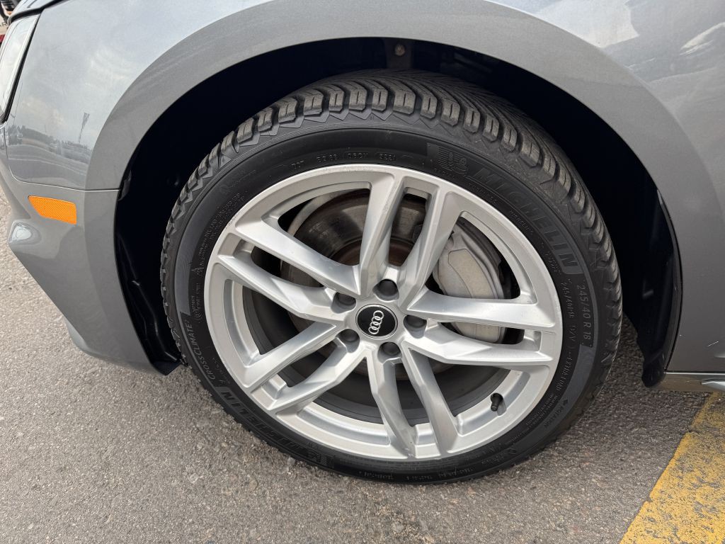 2017 Audi A4 Image 31