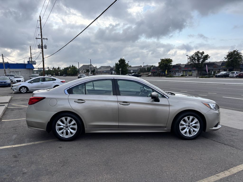 2015 Subaru Legacy Image 8