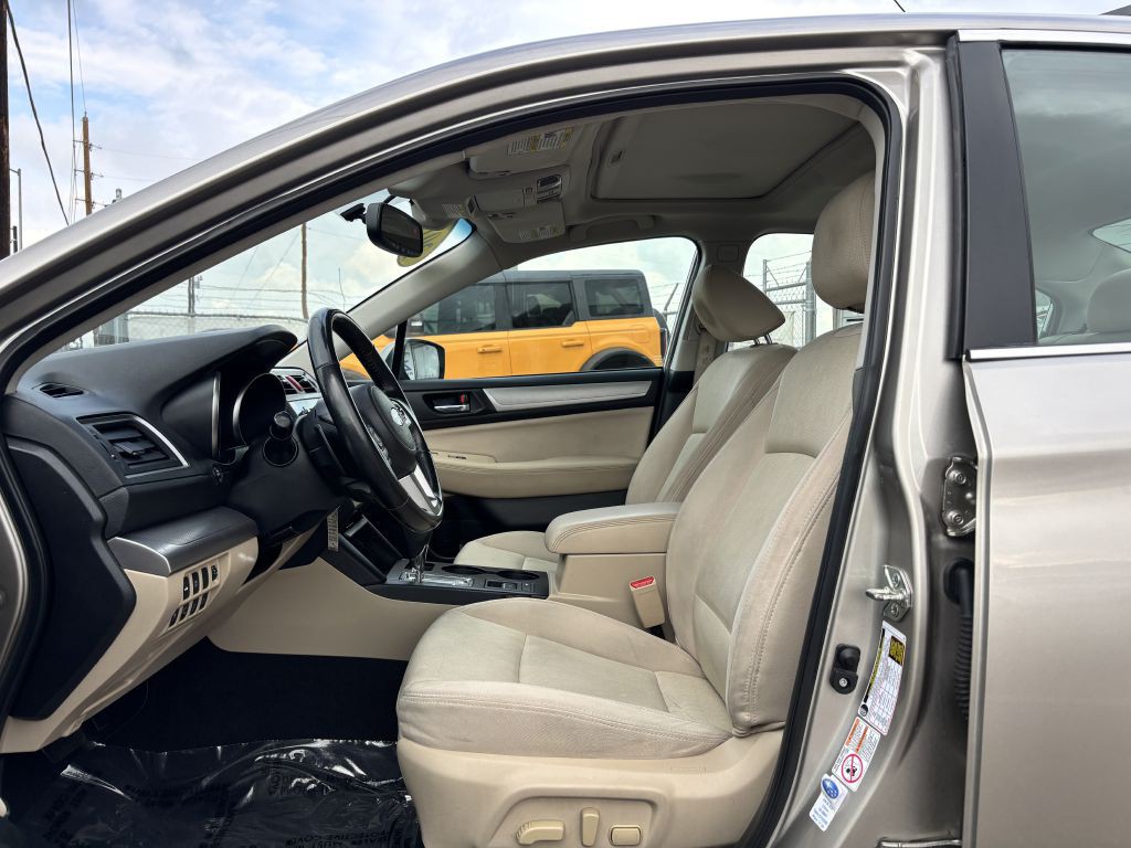 2015 Subaru Legacy Image 13