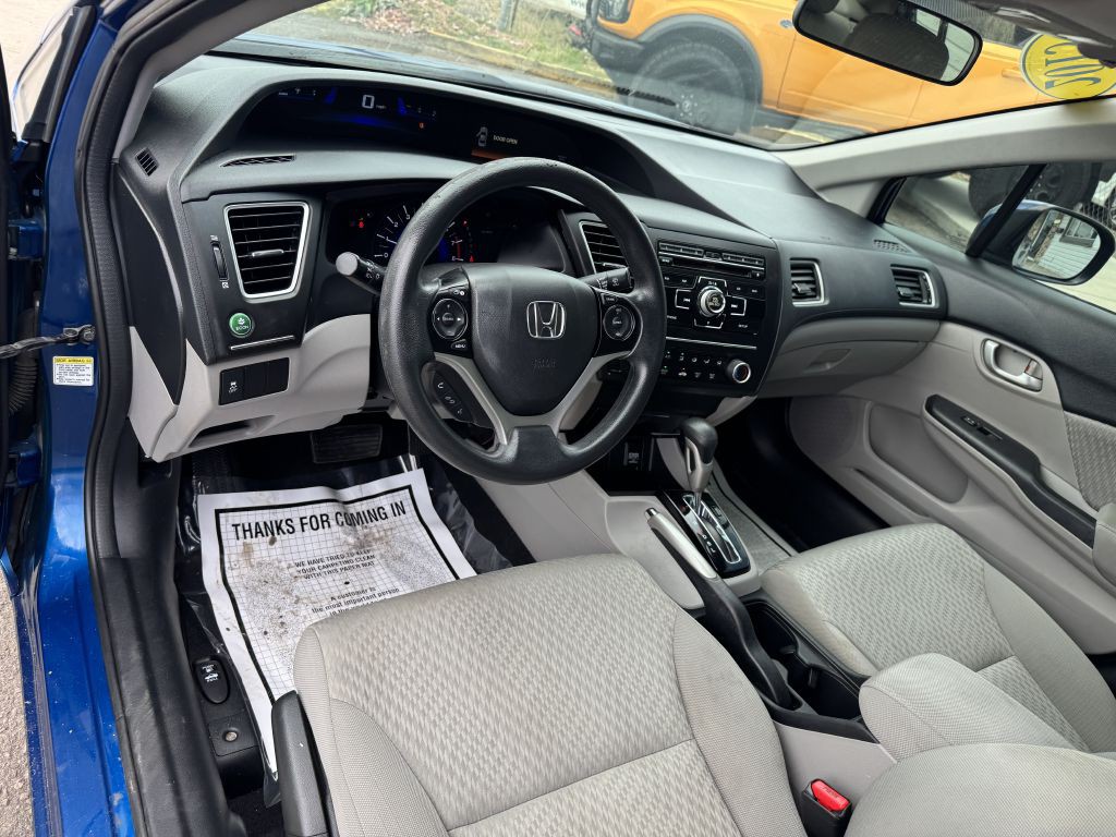 2015 Honda Civic Image 14