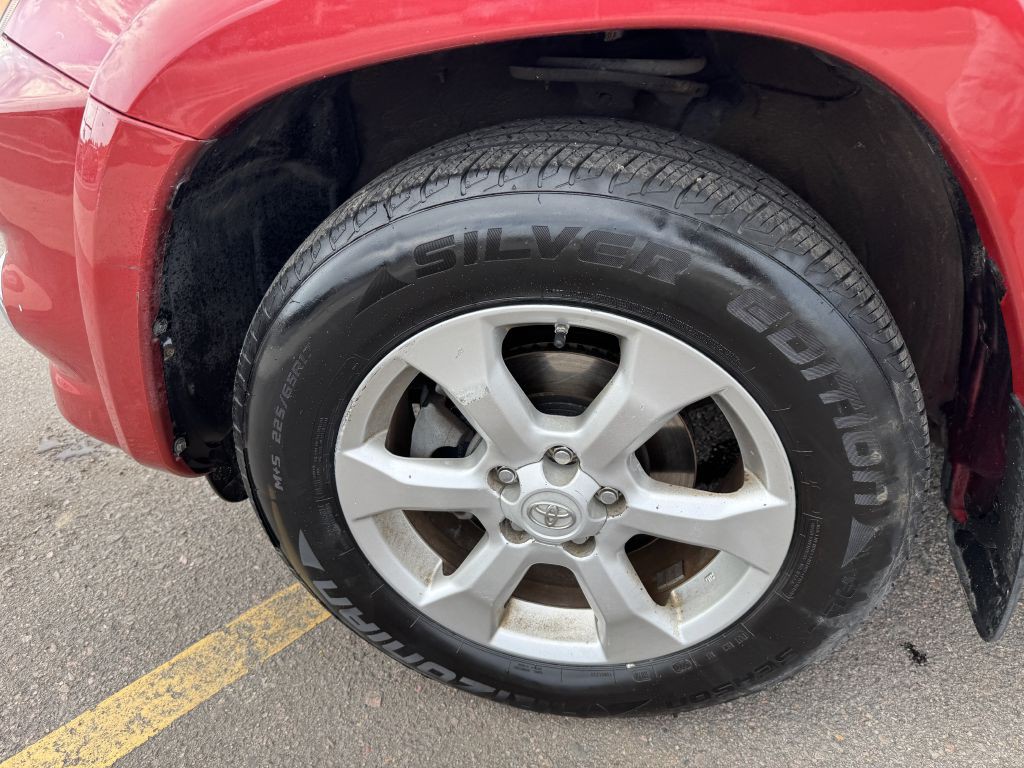 2010 Toyota Rav4 Image 30