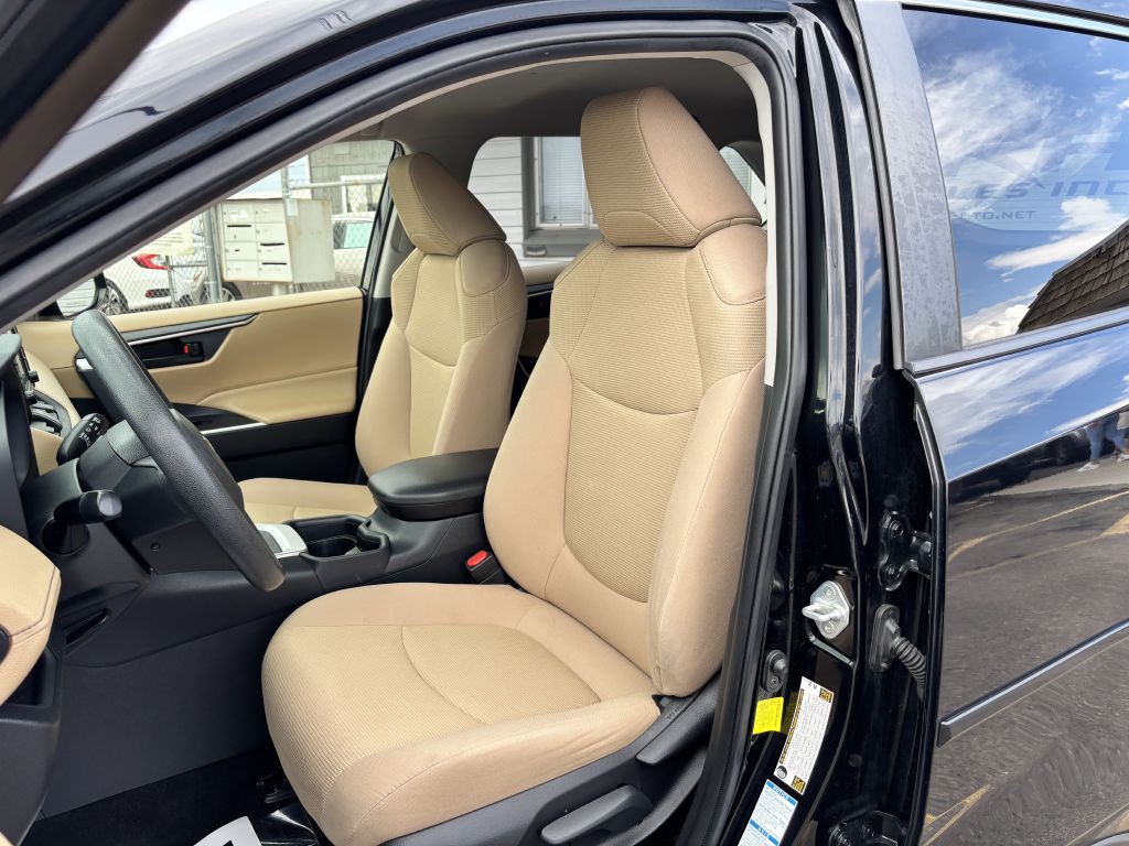 2020 Toyota Rav4 Image 13