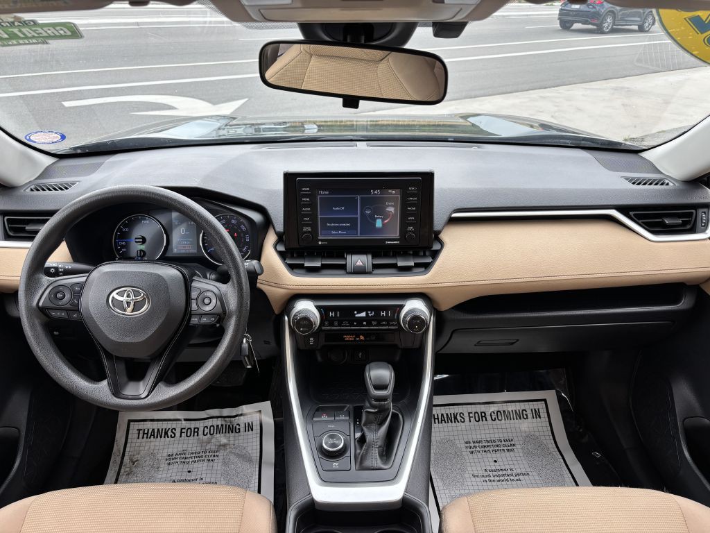 2020 Toyota Rav4 Image 17