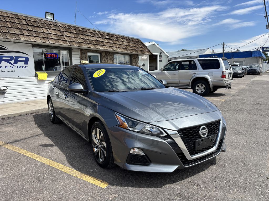 2019 Nissan Altima Image 9