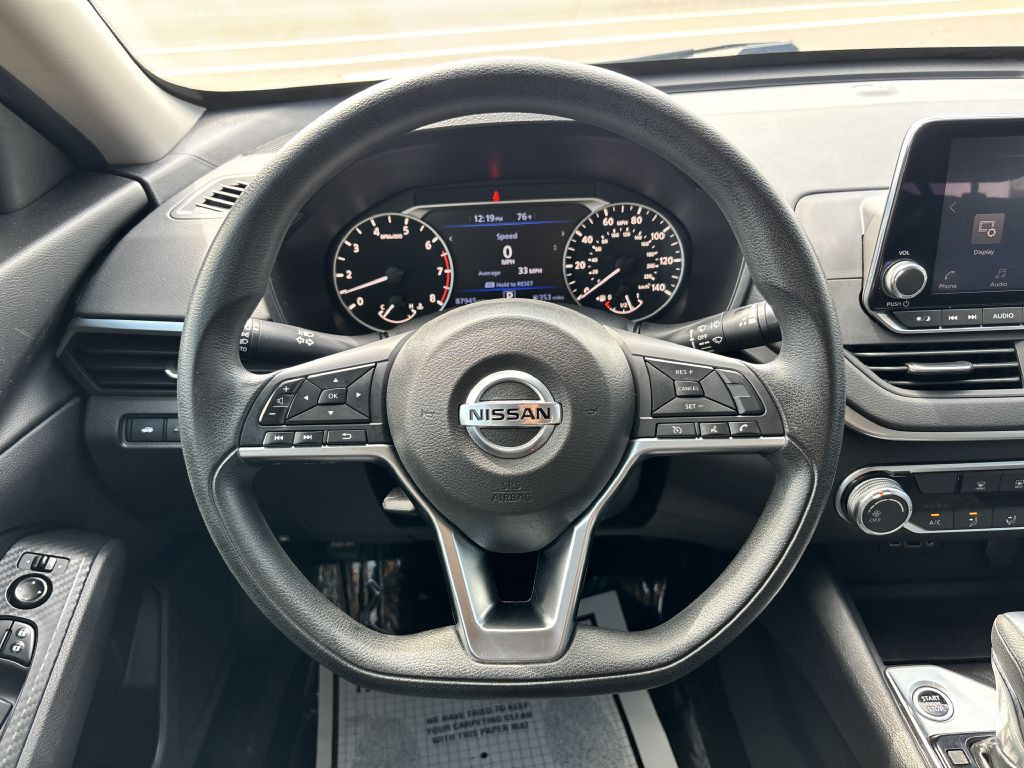 2019 Nissan Altima Image 20