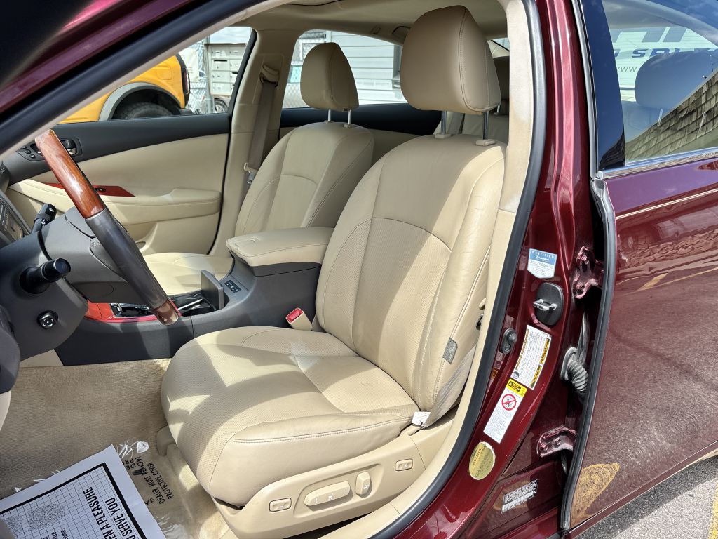 2007 Lexus ES 350 Image 12