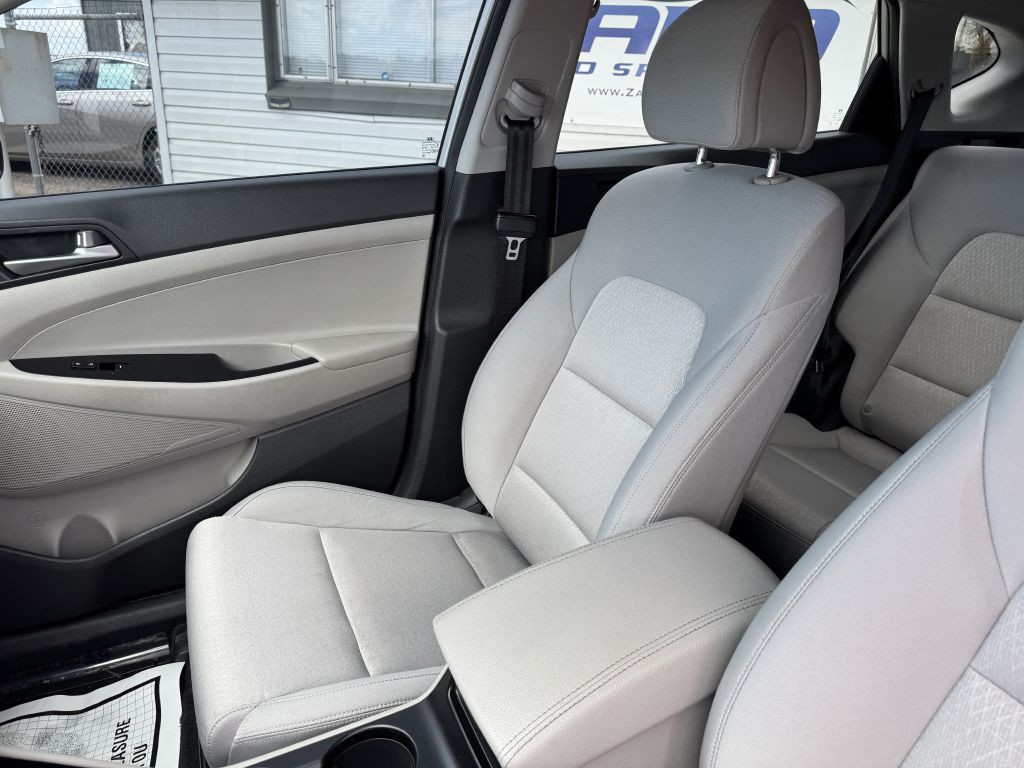 2017 Hyundai Tucson Image 13