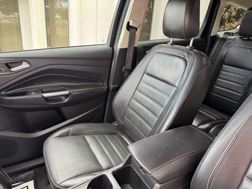 2019 Ford Escape Image 13