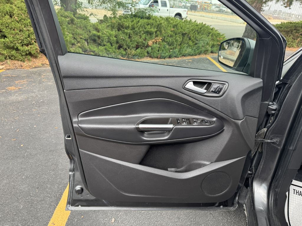 2019 Ford Escape Image 15