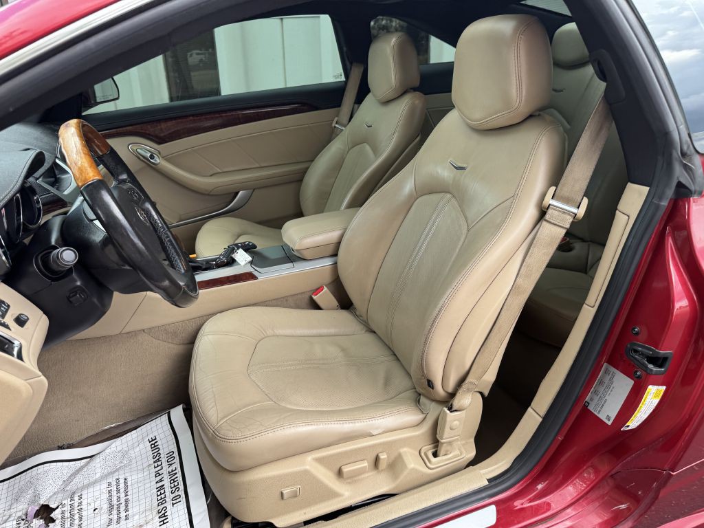 2011 Cadillac CTS Image 12