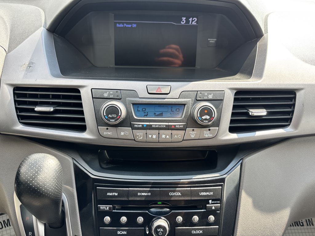 2013 Honda Odyssey Image 26