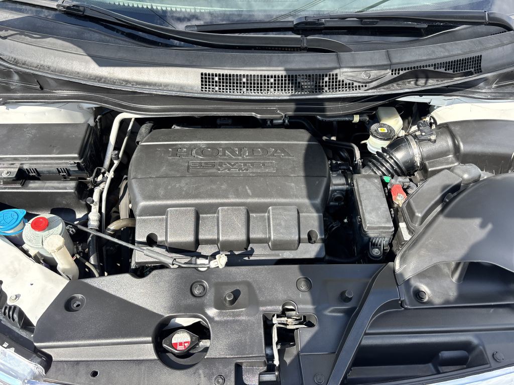 2013 Honda Odyssey Image 28