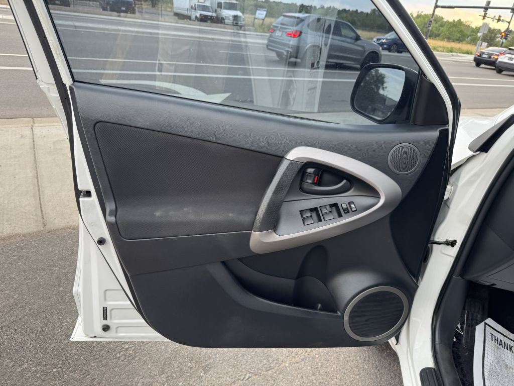 2006 Toyota Rav4 Image 16