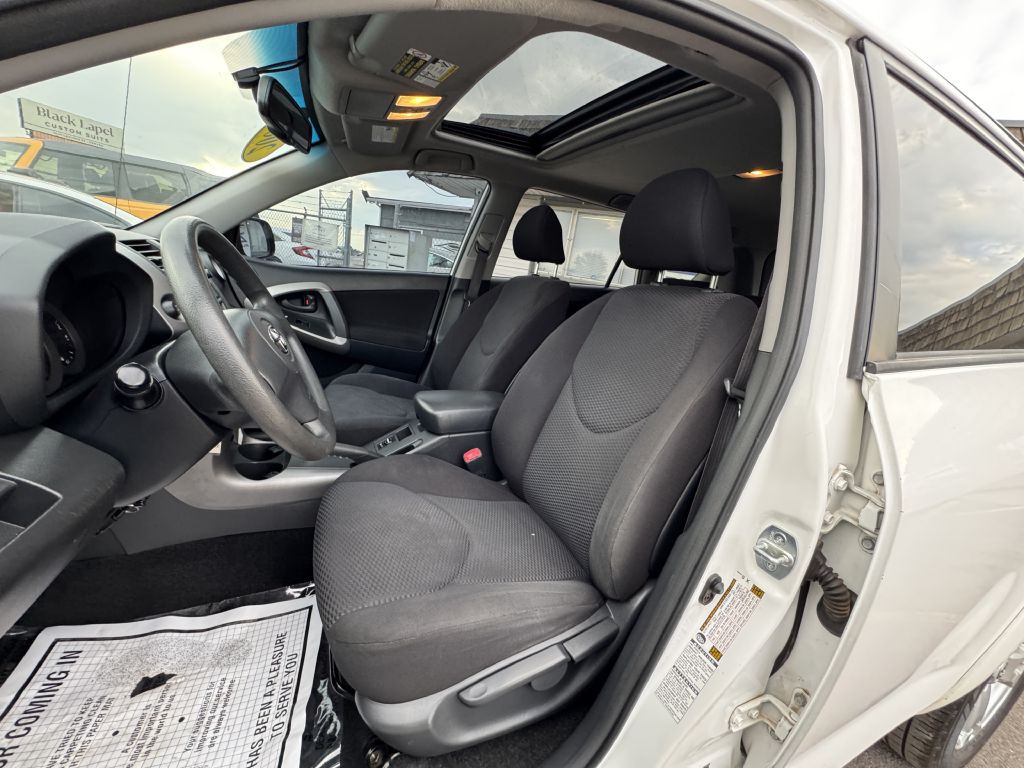 2006 Toyota Rav4 Image 25