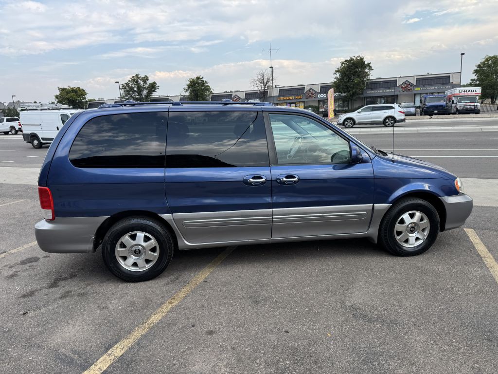 2002 Kia Sedona Image 8