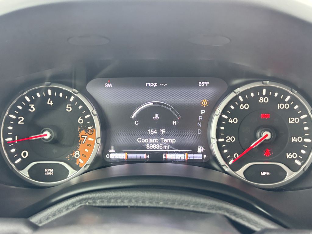 2015 Jeep Renegade Image 24
