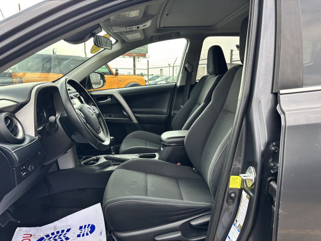 2018 Toyota Rav4 Image 12
