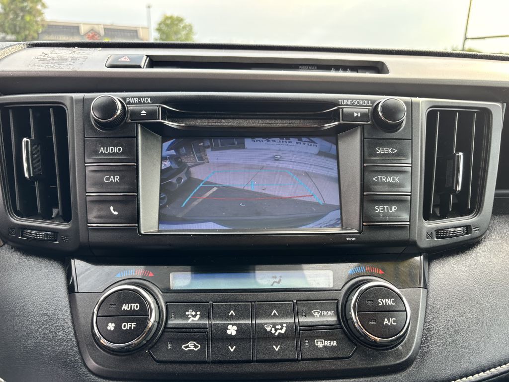 2018 Toyota Rav4 Image 23