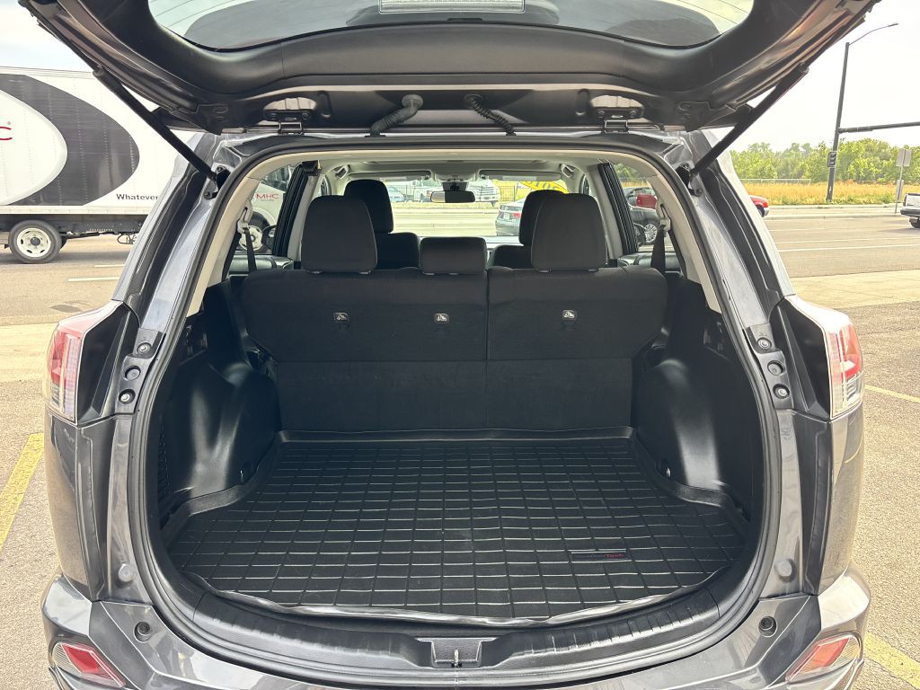 2018 Toyota Rav4 Image 25
