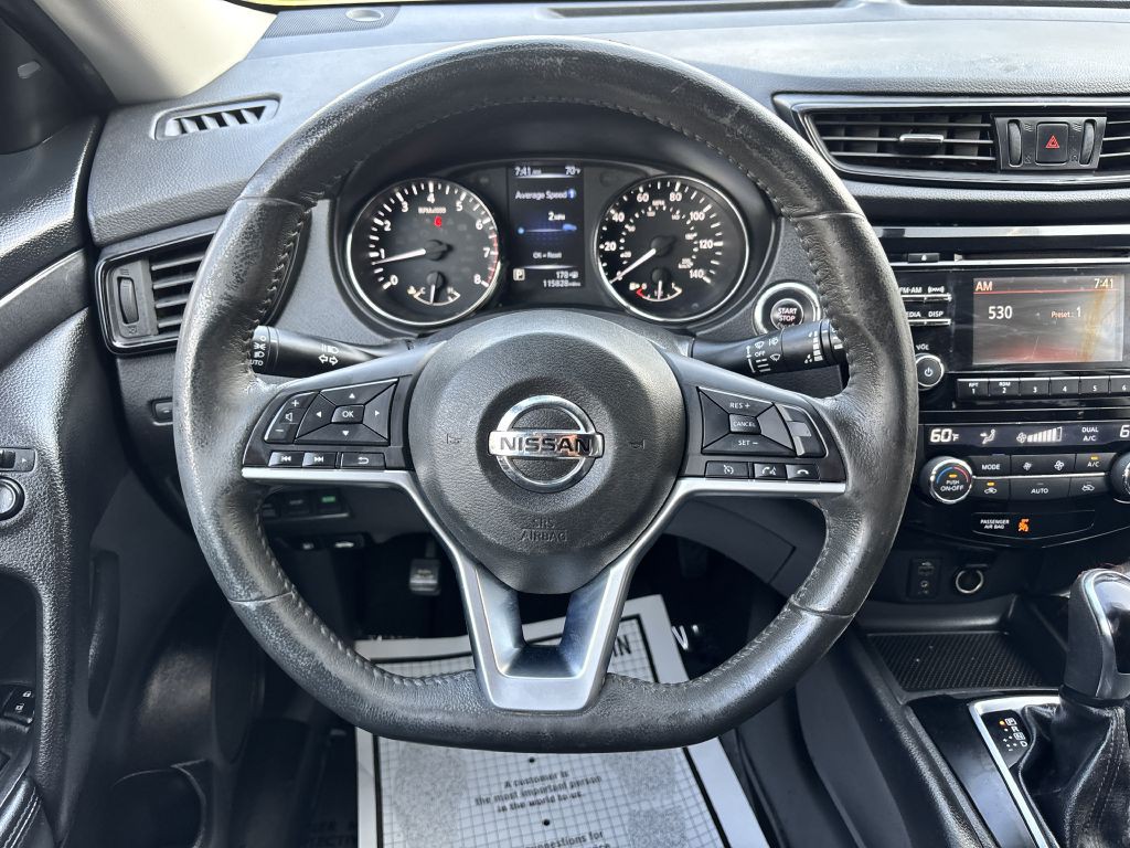 2017 Nissan Rogue Image 20