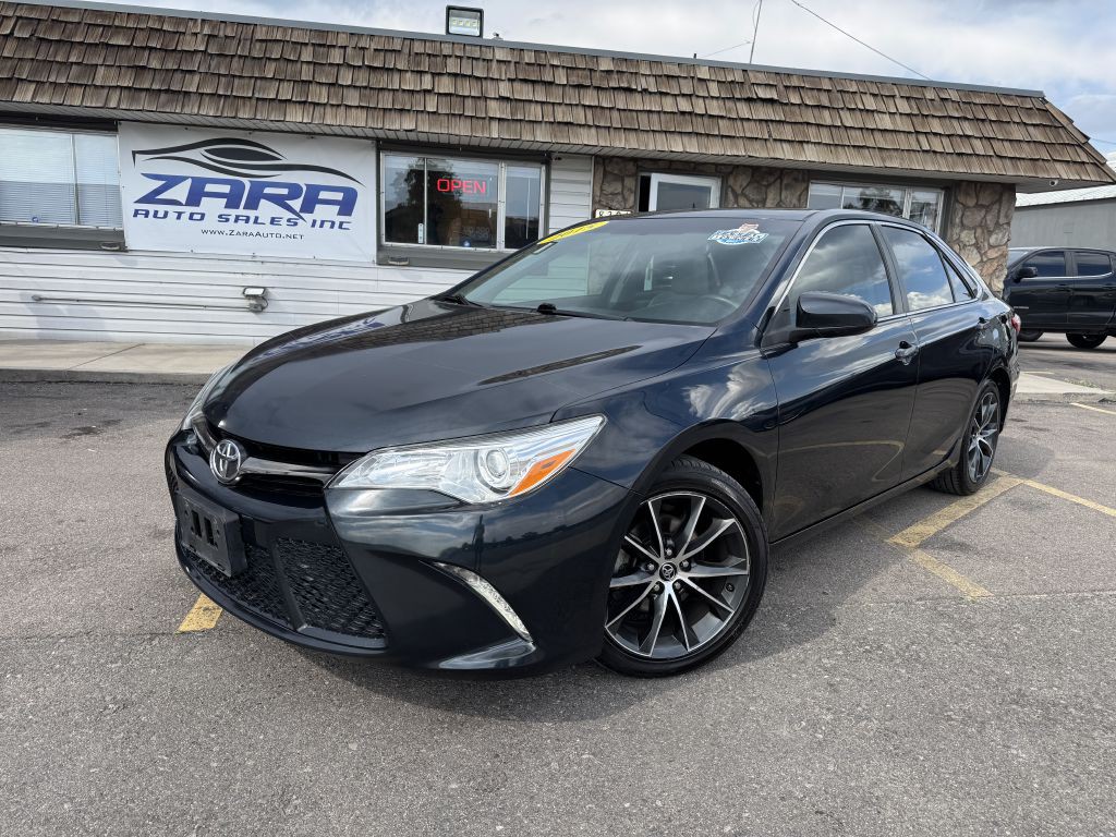 2015 Toyota Camry Image 1