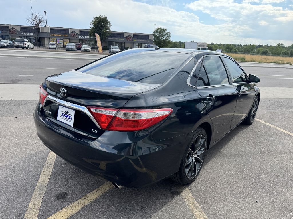 2015 Toyota Camry Image 7