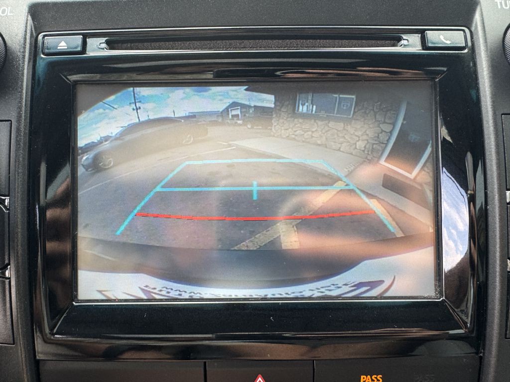 2015 Toyota Camry Image 24