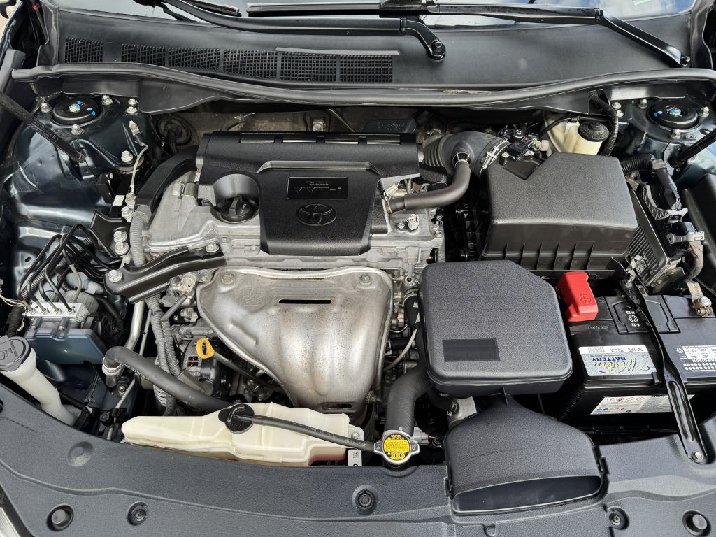 2015 Toyota Camry Image 26