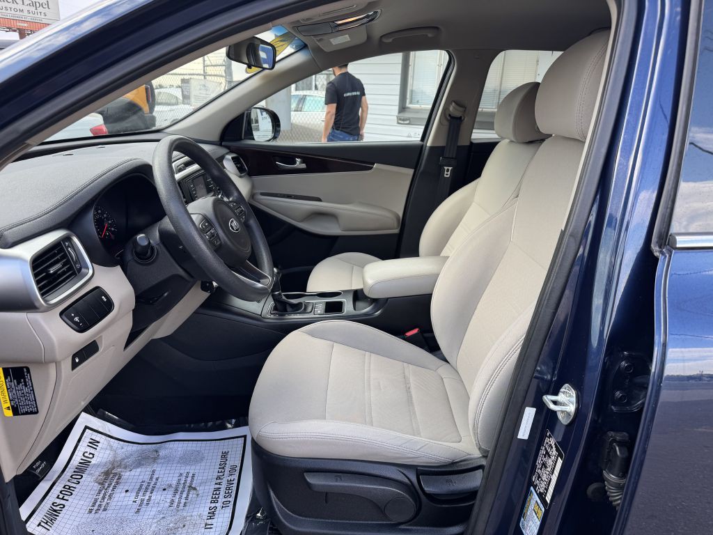 2018 Kia Sorento Image 12