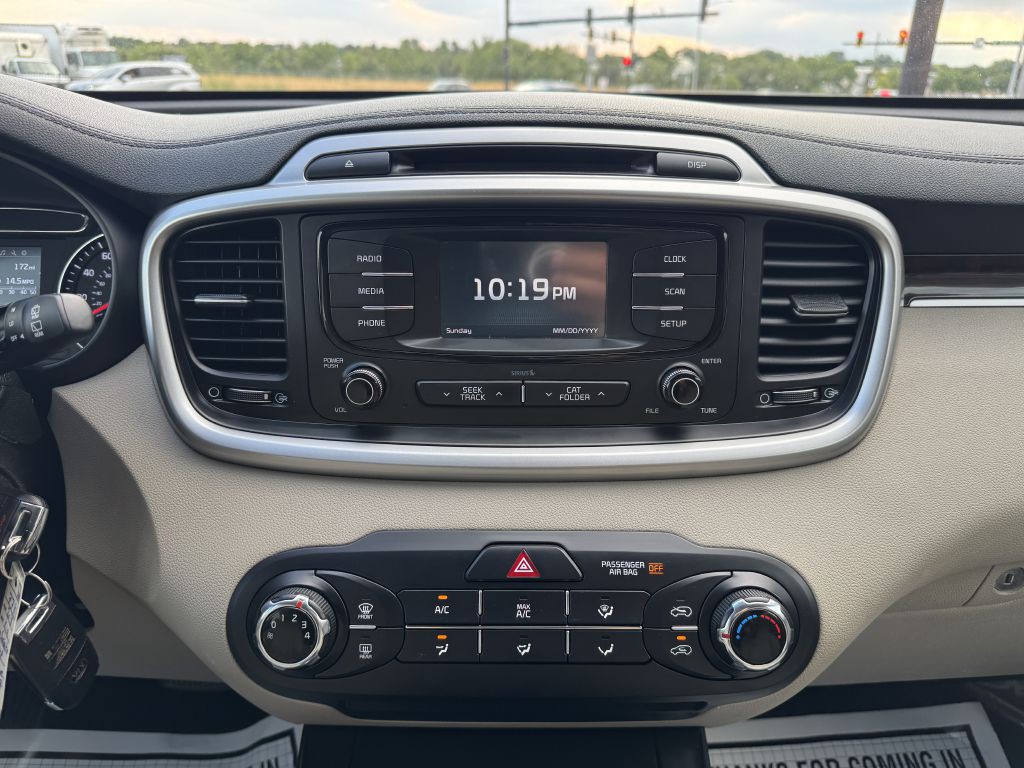 2018 Kia Sorento Image 21