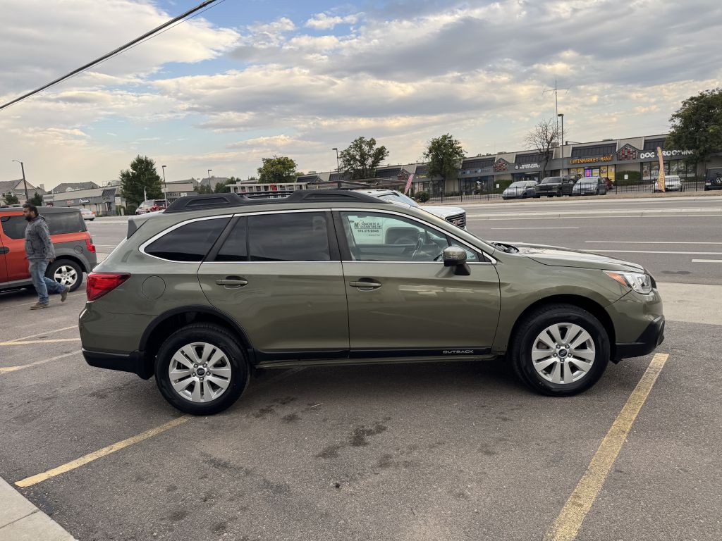 2016 Subaru Outback Image 8