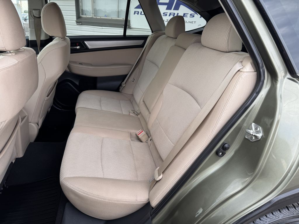 2016 Subaru Outback Image 17