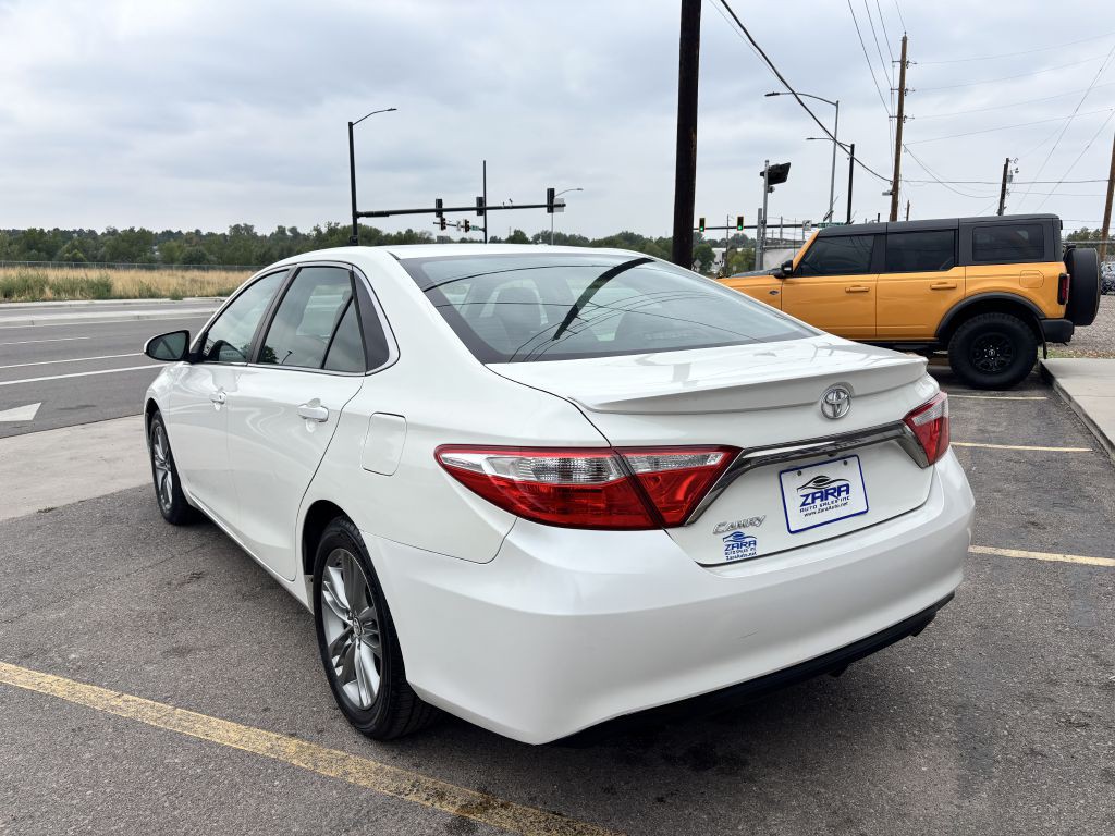 2015 Toyota Camry Image 5