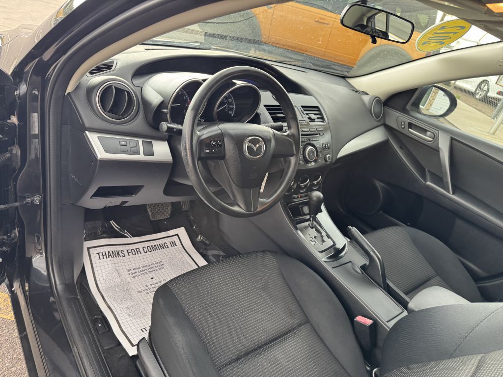 2012 Mazda Mazda3 Image 14
